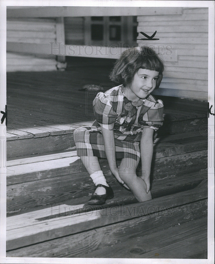 1954 Press Photo Gail Hennessy at Michigan State Fair - Historic Images