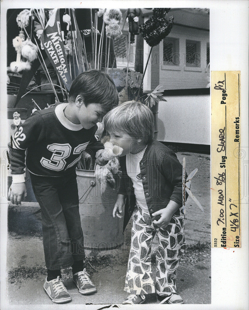 1974 Press Photo Robbie &amp; Teri McDowell at State Fair - Historic Images