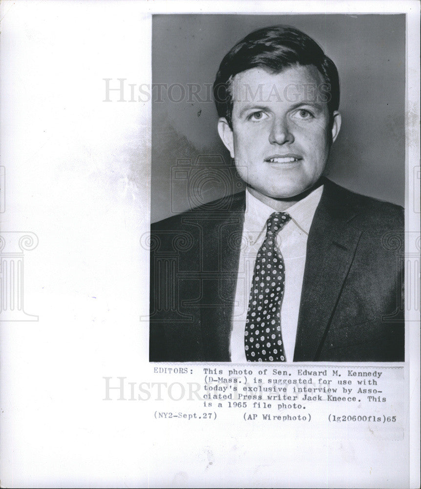 1965 Press Photo Sen Edward Kennedy interviewed by Jack Kneece - Historic Images