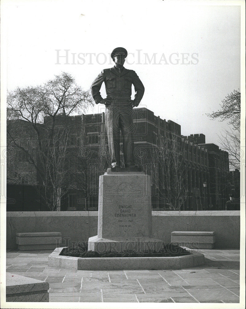 Press Photo Eisenhower Memorial at US Military Academy - Historic Images