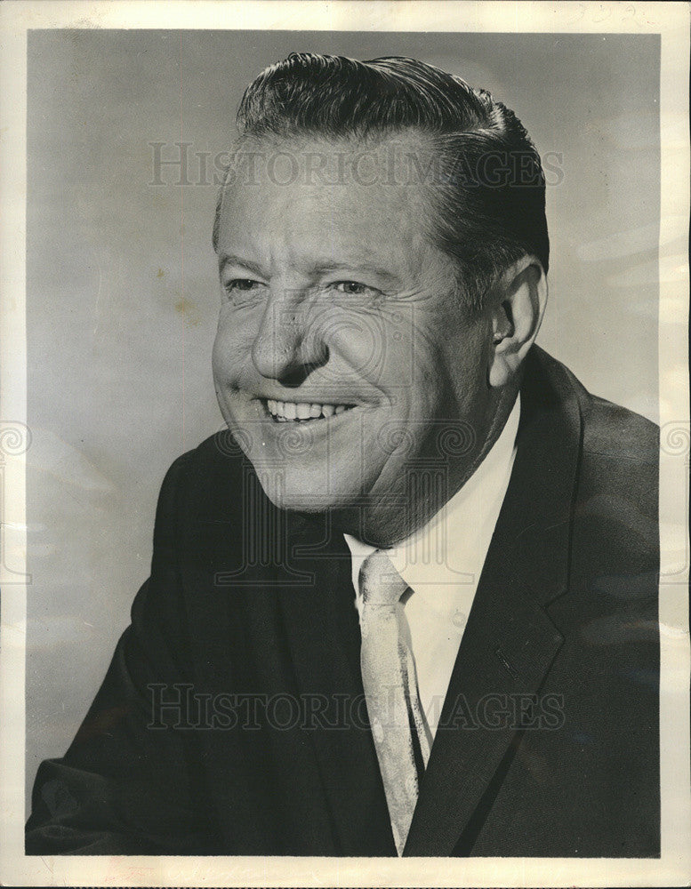 1961 Press Photo Ben Alexander Actor About Faces Dragnet Star - Historic Images