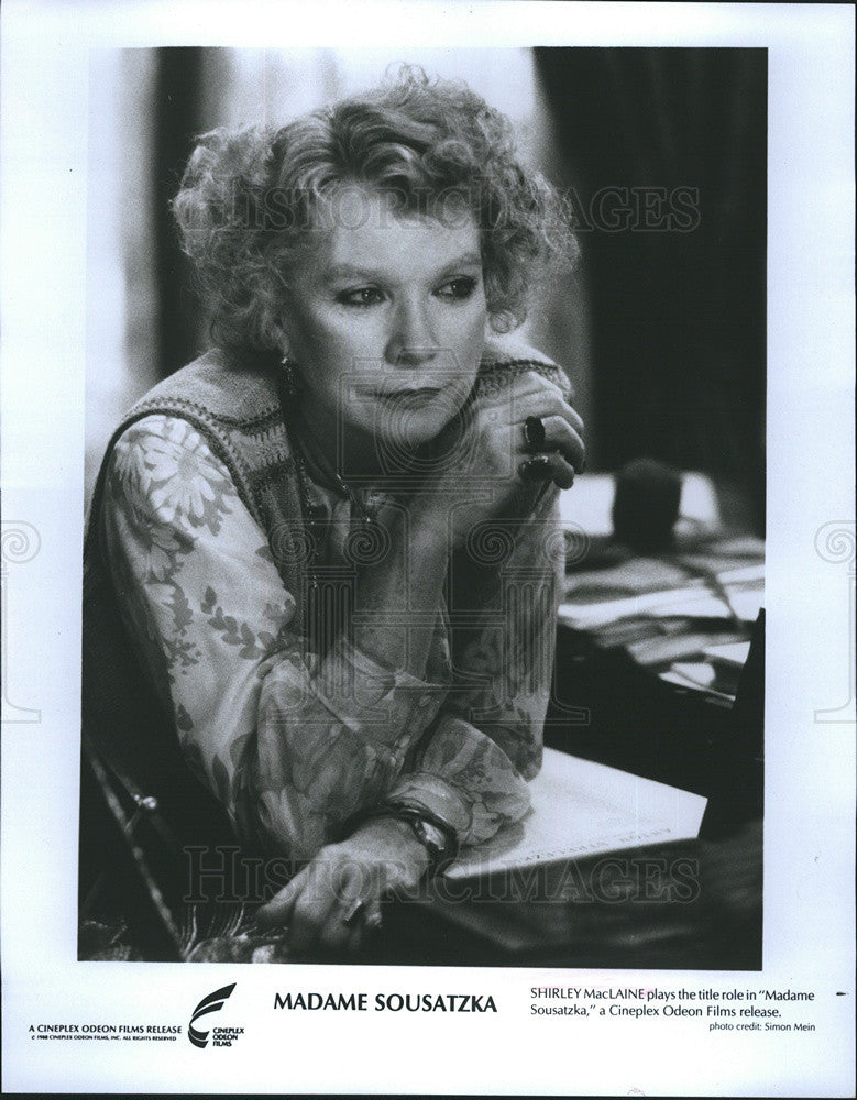 1988 Press Photo Shirkey MaClaine Plays Madame Sousatzka From Cineplex Odeon - Historic Images