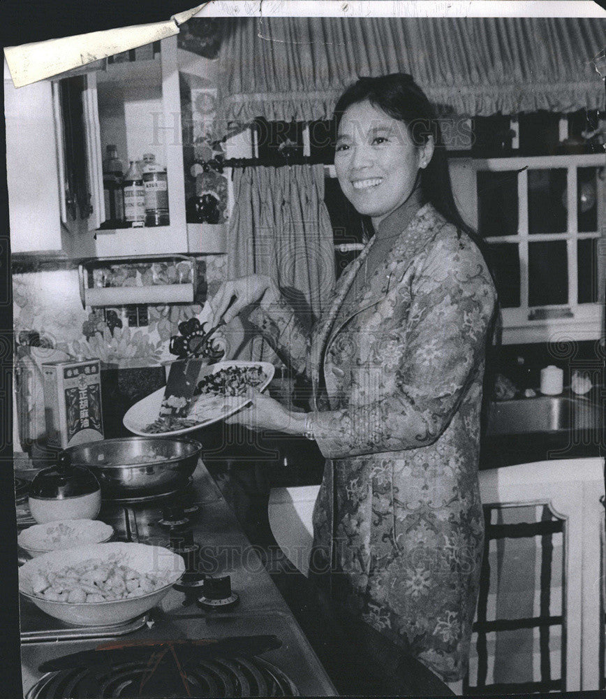 1974 Press Photo Gigi Cummings Wife of Bob Cummings - Historic Images