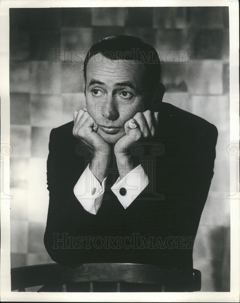 1966 Press Photo Comedian Joey Bishop - Historic Images