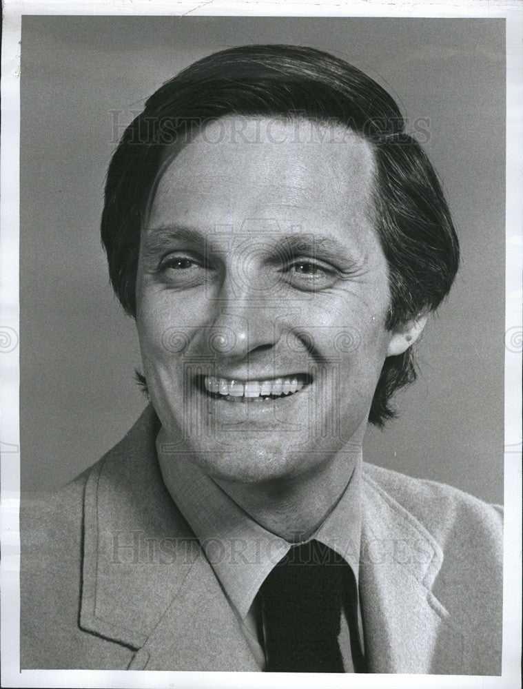 Alan Alda/Actor/Director/Screenwriter/Author 1978 vintage promo photo print  - Historic Images