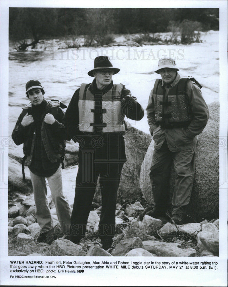 1994 Press Photo Peter Gallagher,Alan Alda, &amp; Robert Loggia in &quot;White Mile&quot; - Historic Images