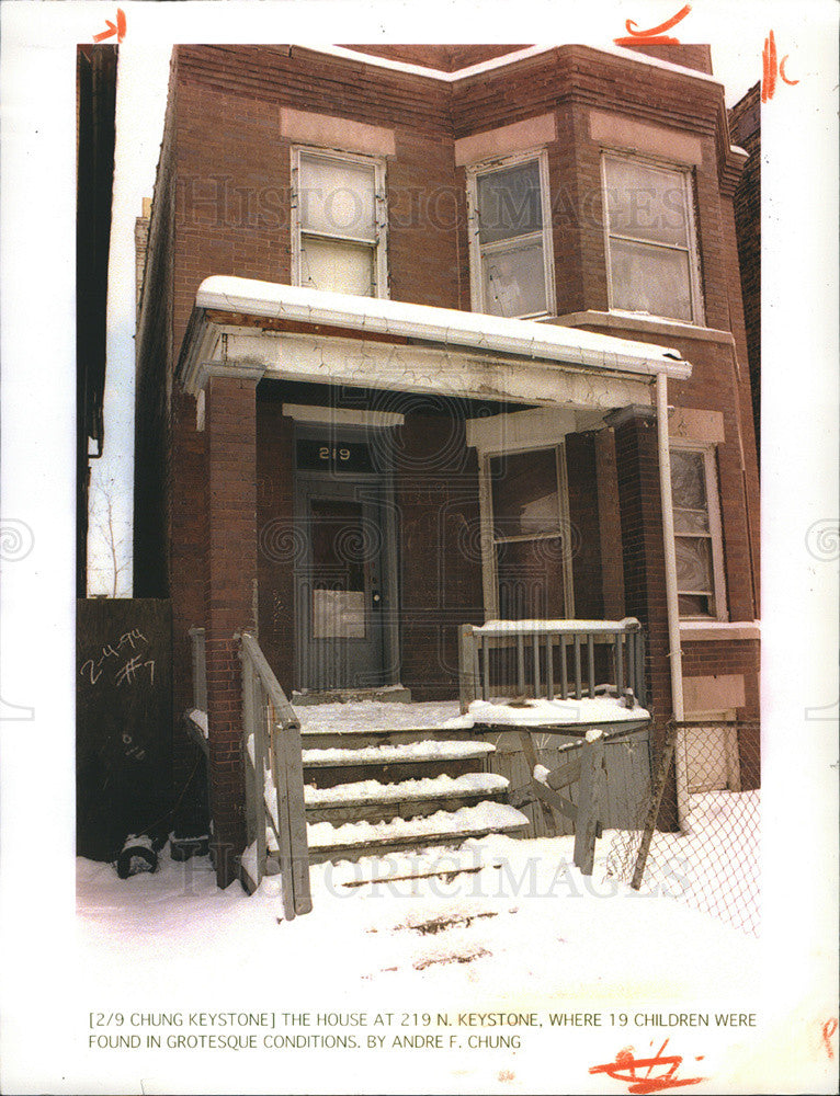 1994 Press Photo 219 N. Keystone Where 19 Children Were Found Living In Squalor - Historic Images