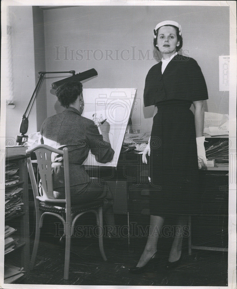 1954 Press Photo Mrs. Donel Robertson fashion desgin - Historic Images