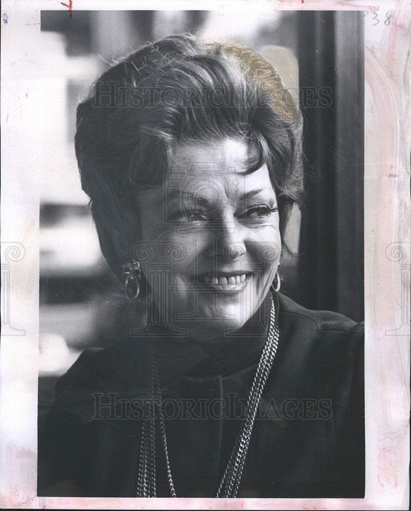 1971 Press Photo Vivian Blaine to Star in CBS&#39;s &quot;A Year at the Top&quot; - Historic Images