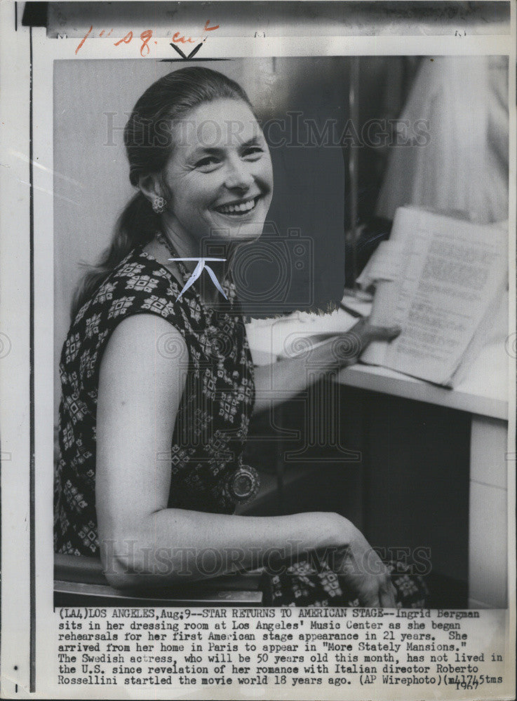 1967 Press Photo Ingrid Bergman. - Historic Images