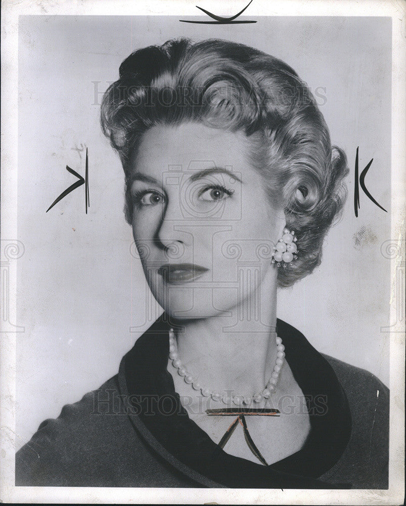 1957 Press Photo Julia Meade PLAIN AND FANCY - Historic Images