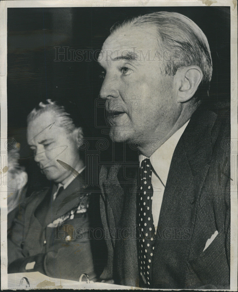 1949 Press Photo W. Stuart Symington secretary of Air Force Testimony before - Historic Images