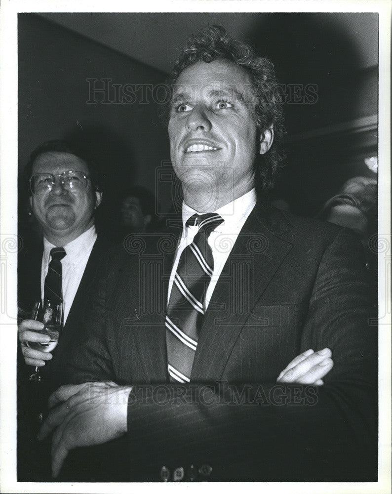 1989 Press Photo Representative Joe Kennedy - Historic Images