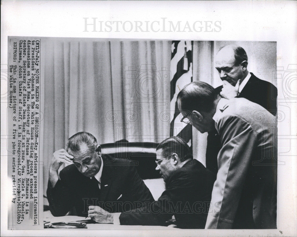 1965 Press Photo President Johnson - Historic Images