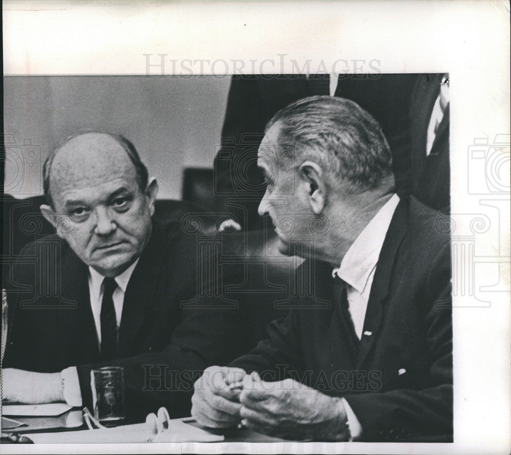 1965 Press Photo President Johnson and his secretary Dean Rusk during the cabinet meeting. - Historic Images