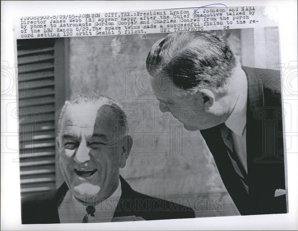 1965 Press Photo President Johnson James Webb NASA - Historic Images