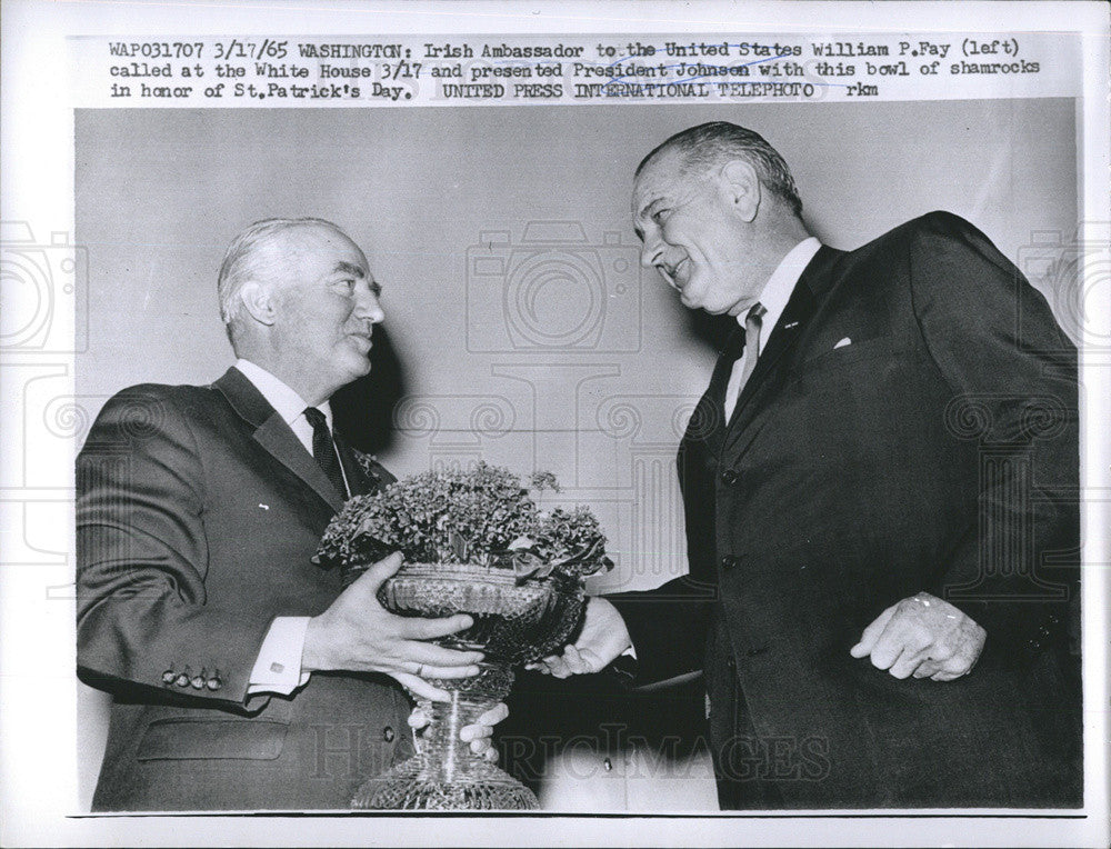 1965 Press Photo President Johnson is pictured with Irish Ambassador William Fay - Historic Images