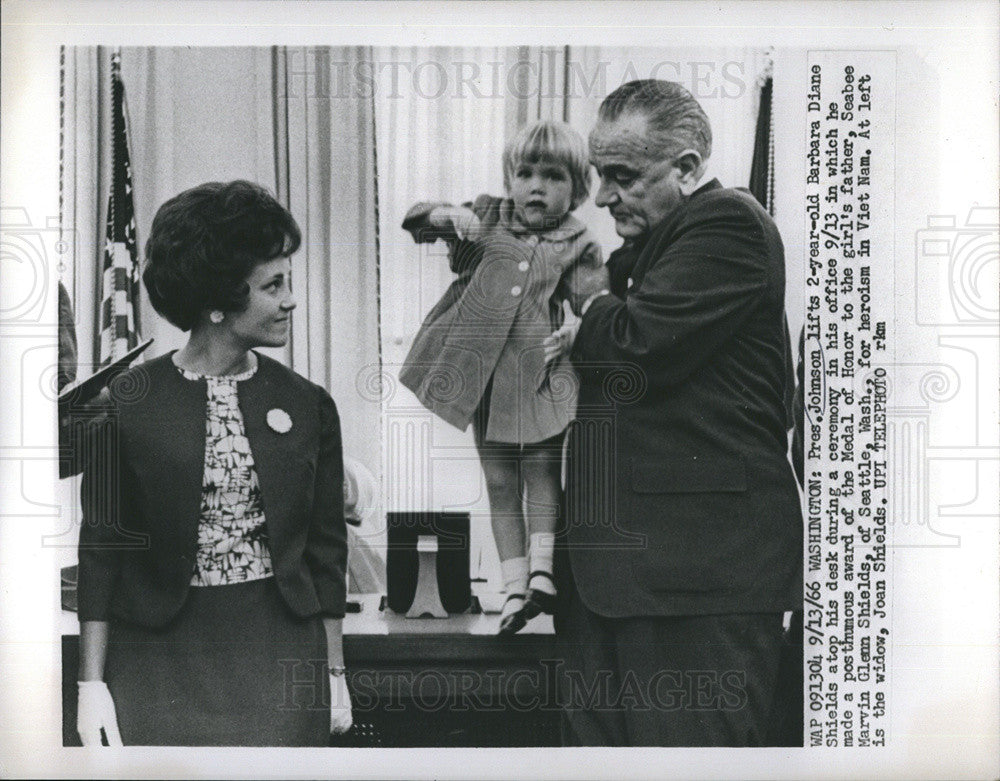 1966 Press Photo President Lyndon Johnson - Historic Images