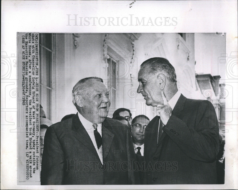 1965 Press Photo Pres. Johnson Chats with Chancellor Ludwig Erhard of W. Germany - Historic Images