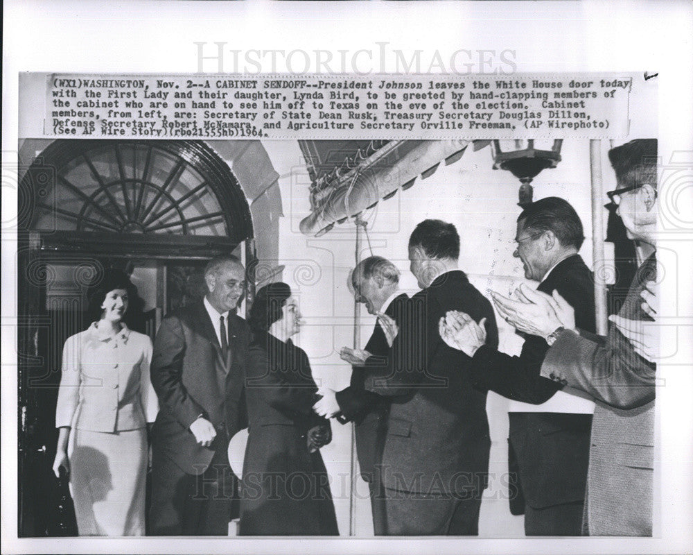 1964 Press Photo Pres. LBJ Leaves White House for Texas on Eve of Election - Historic Images