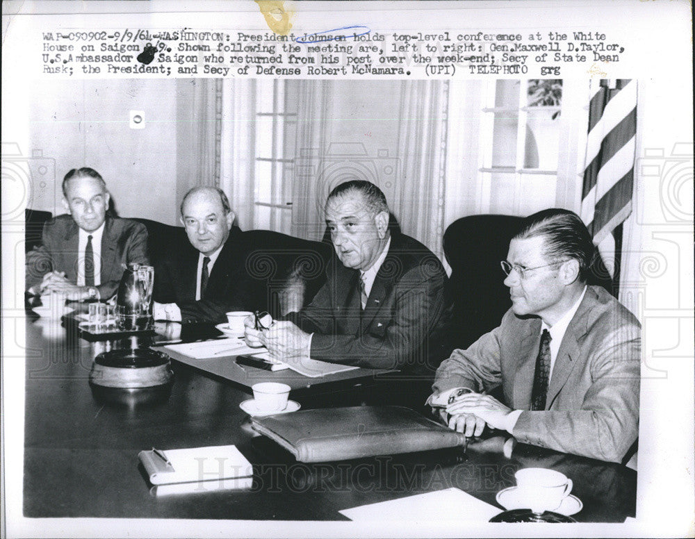 1964 Press Photo President Lyndon B. Johnson General Maxwell Taylor Dean Rusk - Historic Images