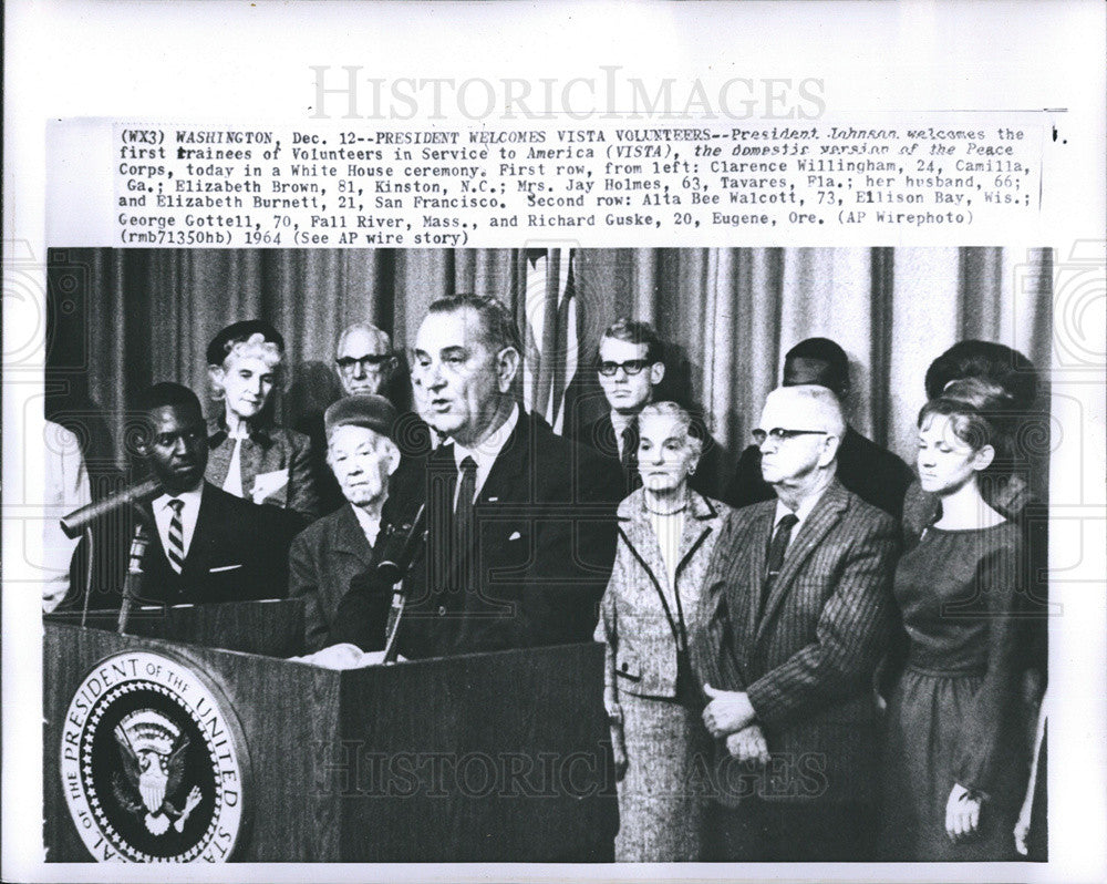 1964 Press Photo President Lyndon B. Johnson VISTA Clarence Willingham Elizabeth - Historic Images