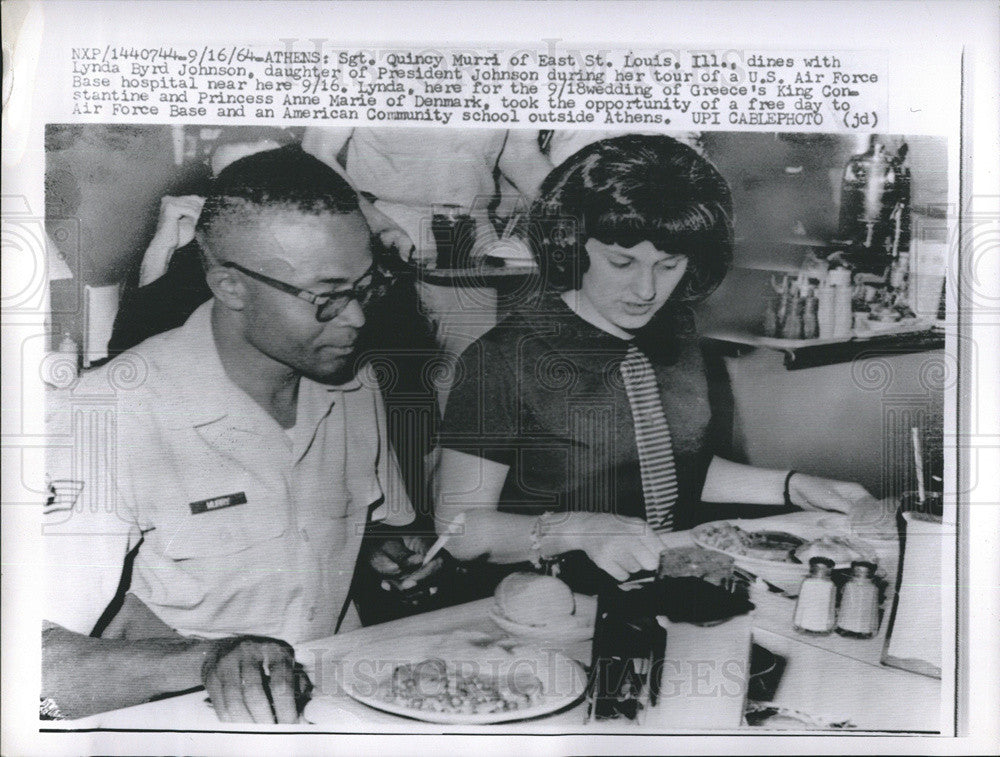 1964 Press Photo Sargent Quincy Murri Lynda Byrd Johnson Air Force Base - Historic Images