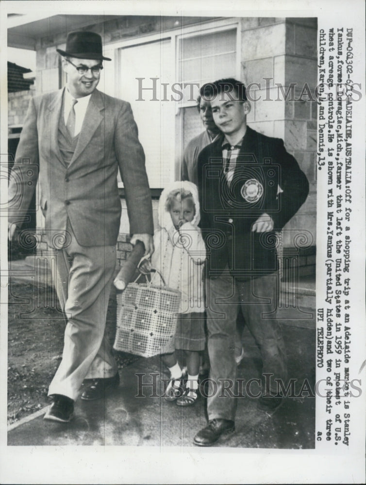 1960 Stanley Yankus &amp; Family now Living in Australia - Historic Images