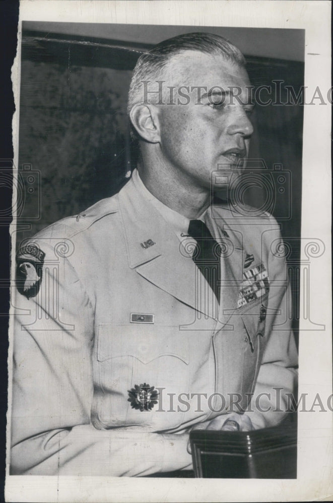 1951 Brigadier General John Michaelis Washington News Conference - Historic Images