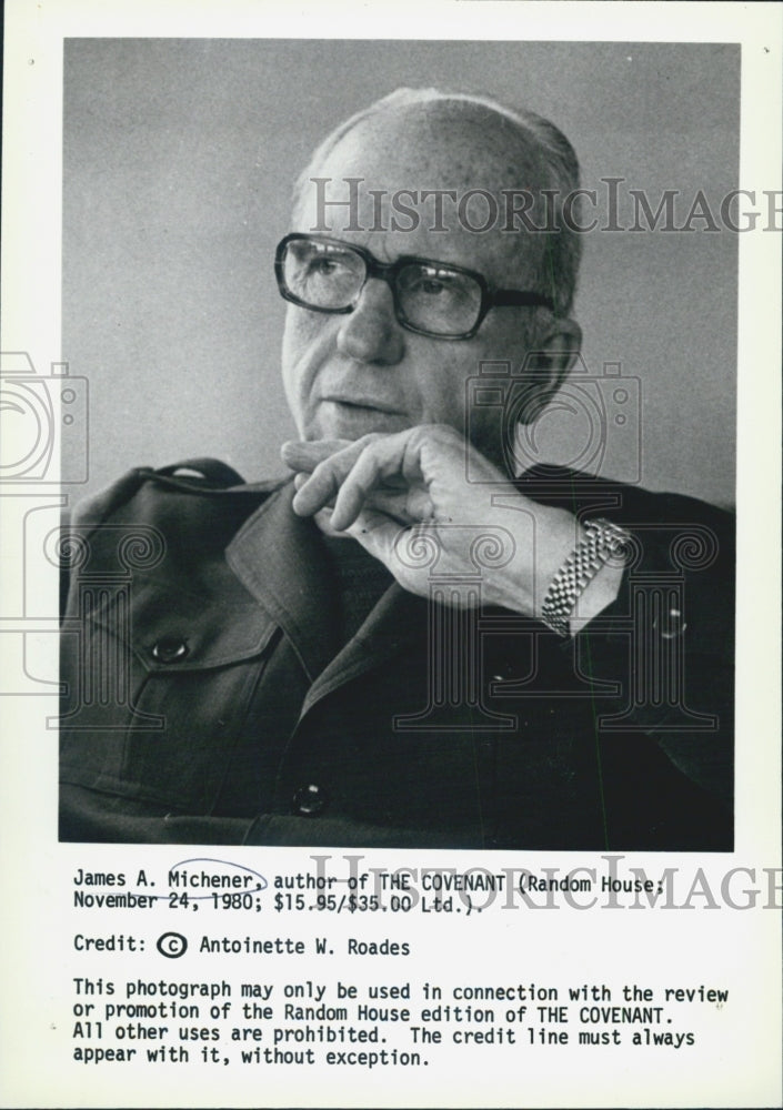 1980 Press Photo The Convenant Novel Author James Michener Looking Thoughtful - Historic Images