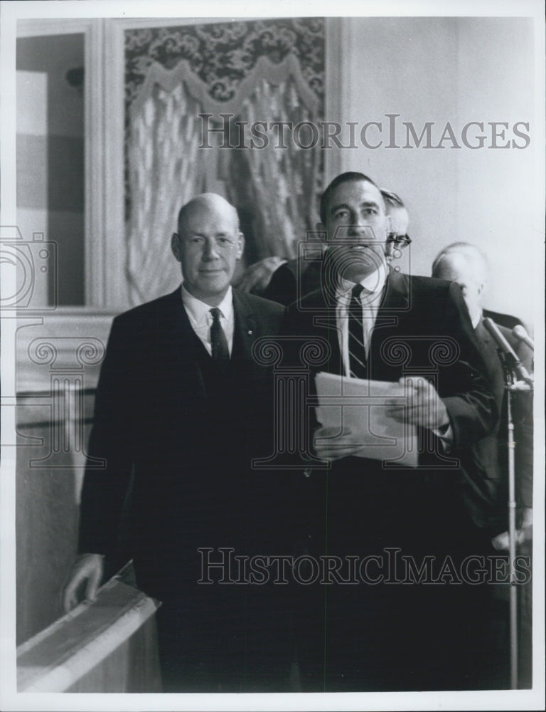1967 Henry F. Rood President of the Lincoln National Life Insurance - Historic Images