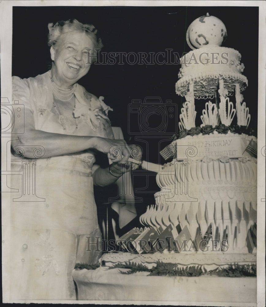 1954 Mrs Franklin D Roosevelt 70th Birthday - Historic Images