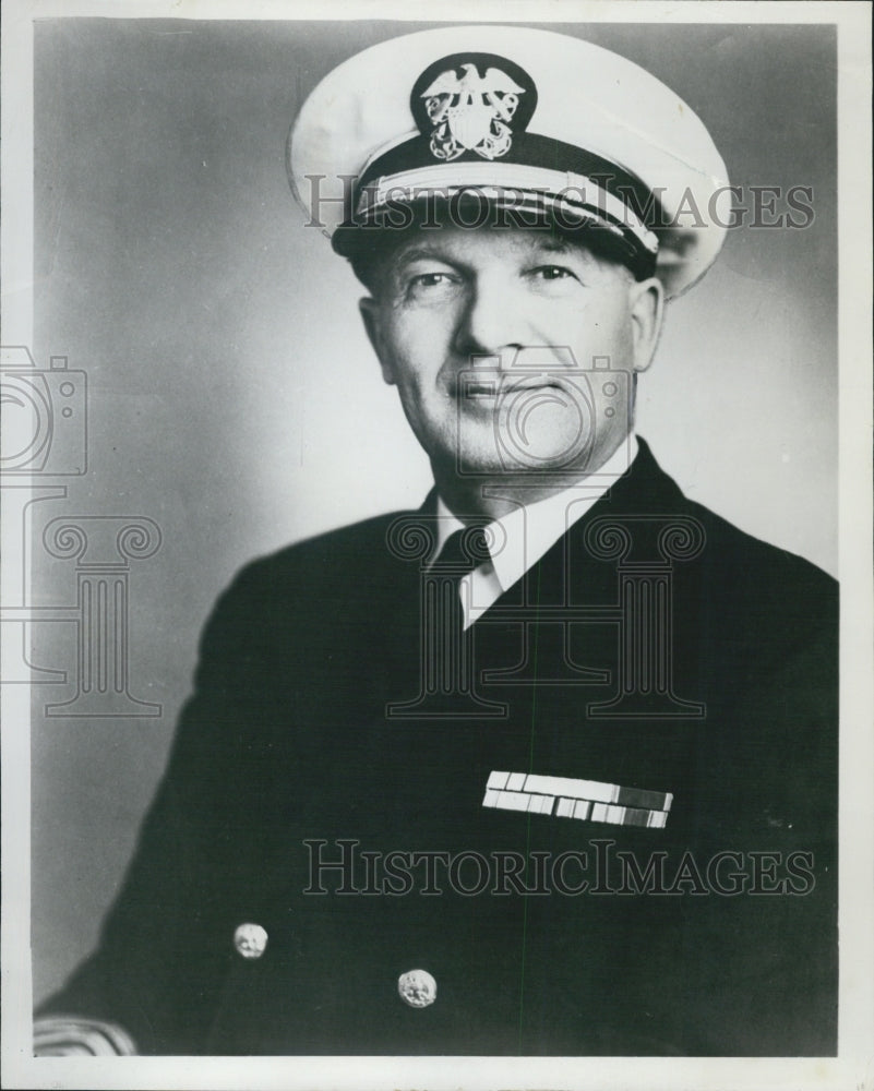 1965 capt. Finn Ronne USNR - Historic Images