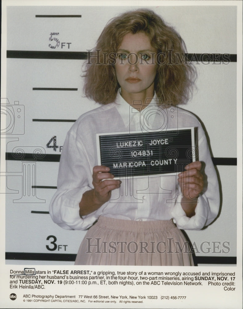 1991 Press Photo American Actress Donna Mills Starring In &quot;False Arrest&quot; ABC-TV - Historic Images