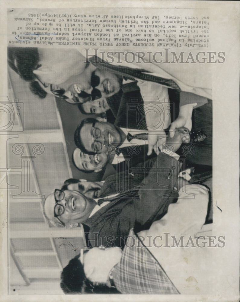 1963 Press Photo Rahman London Airport - RSG01453 - Historic Images