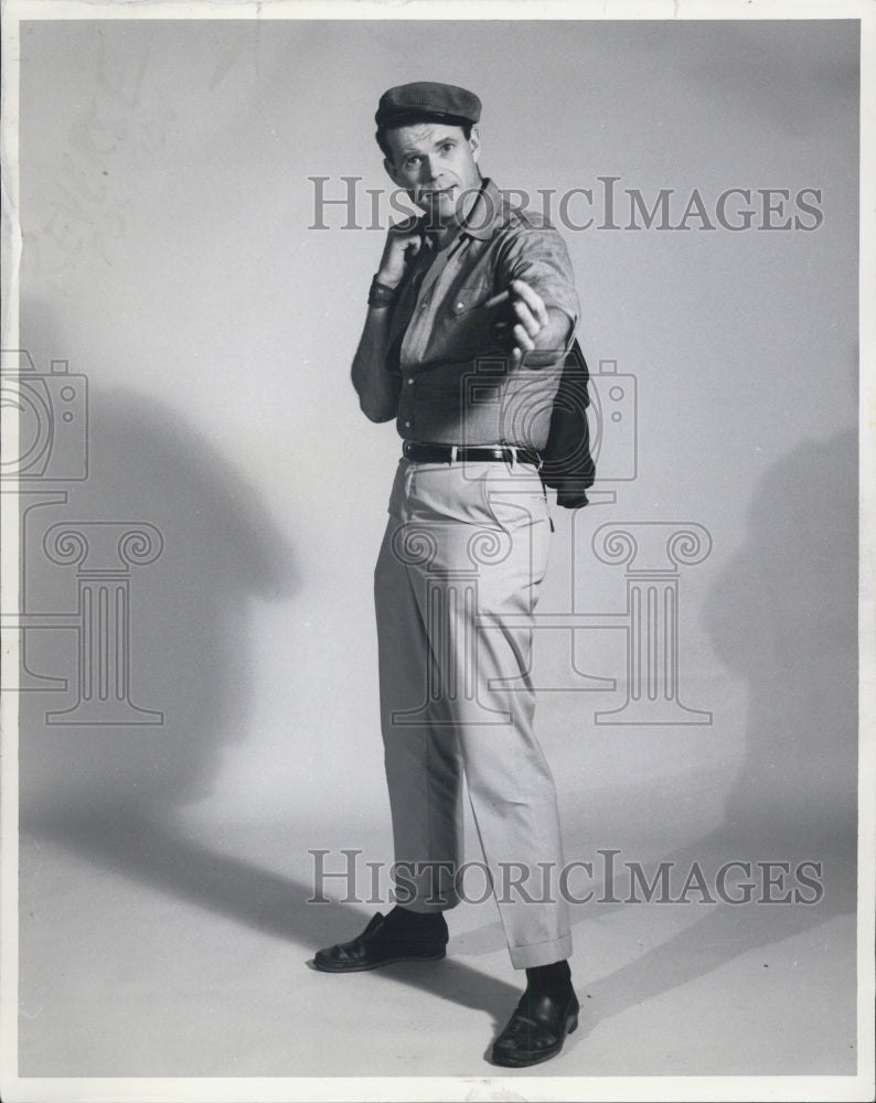 1963 Tony Mackus Has Role In "The Country Girl" - Historic Images