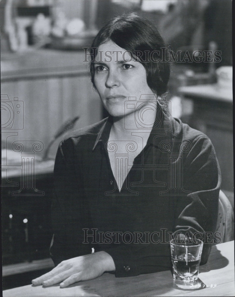 1971 Actress Pat Quinn In Hal Wallis Production Movie Shoot Out - Historic Images