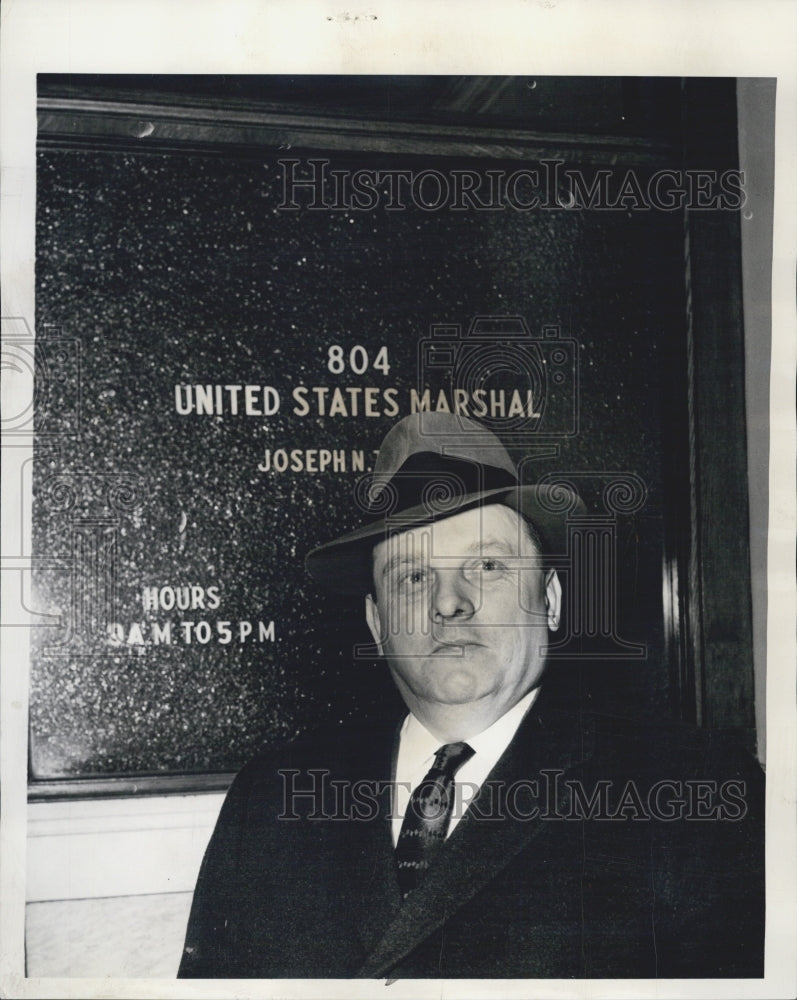 Press Photo of Howard B. Quinn in suit with Federal Savings & Loan Insurance - Historic Images
