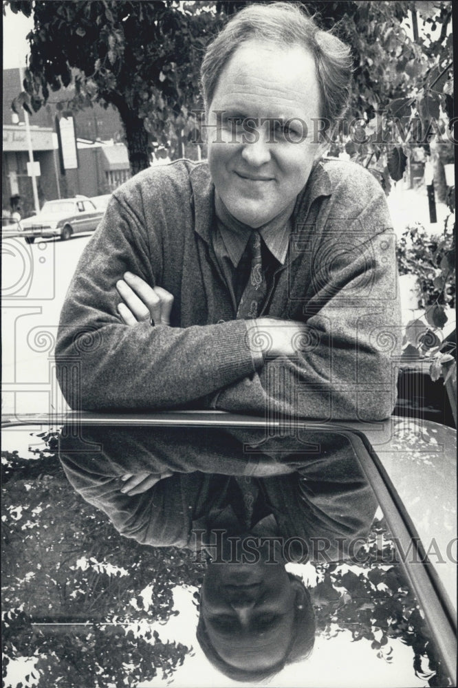 1986 Press Photo John Lithgow Actor Resting Place - Historic Images