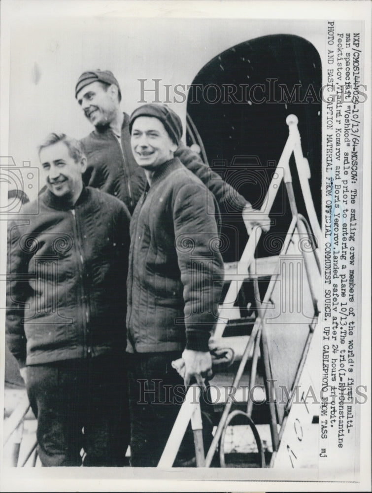 1964 Moscow Voshkod - Historic Images