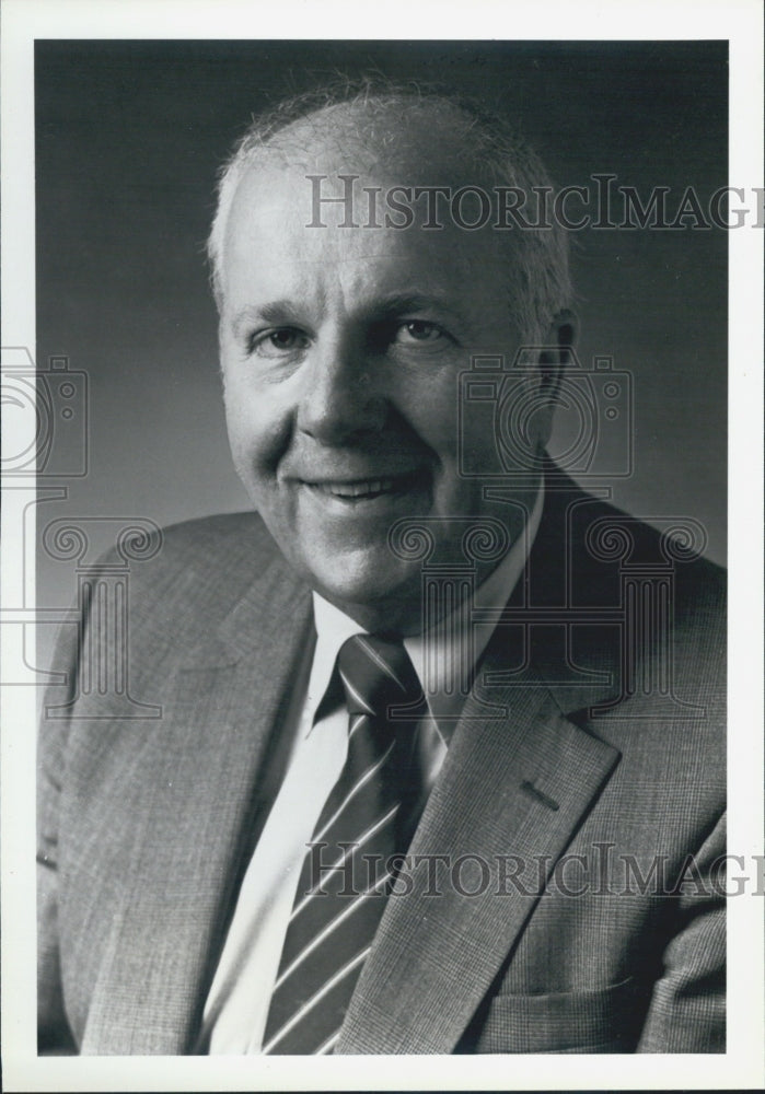 1987 Press Photo E. Andrew Steffen Senior Vice Pres. of Corp Relations Ameritech - Historic Images