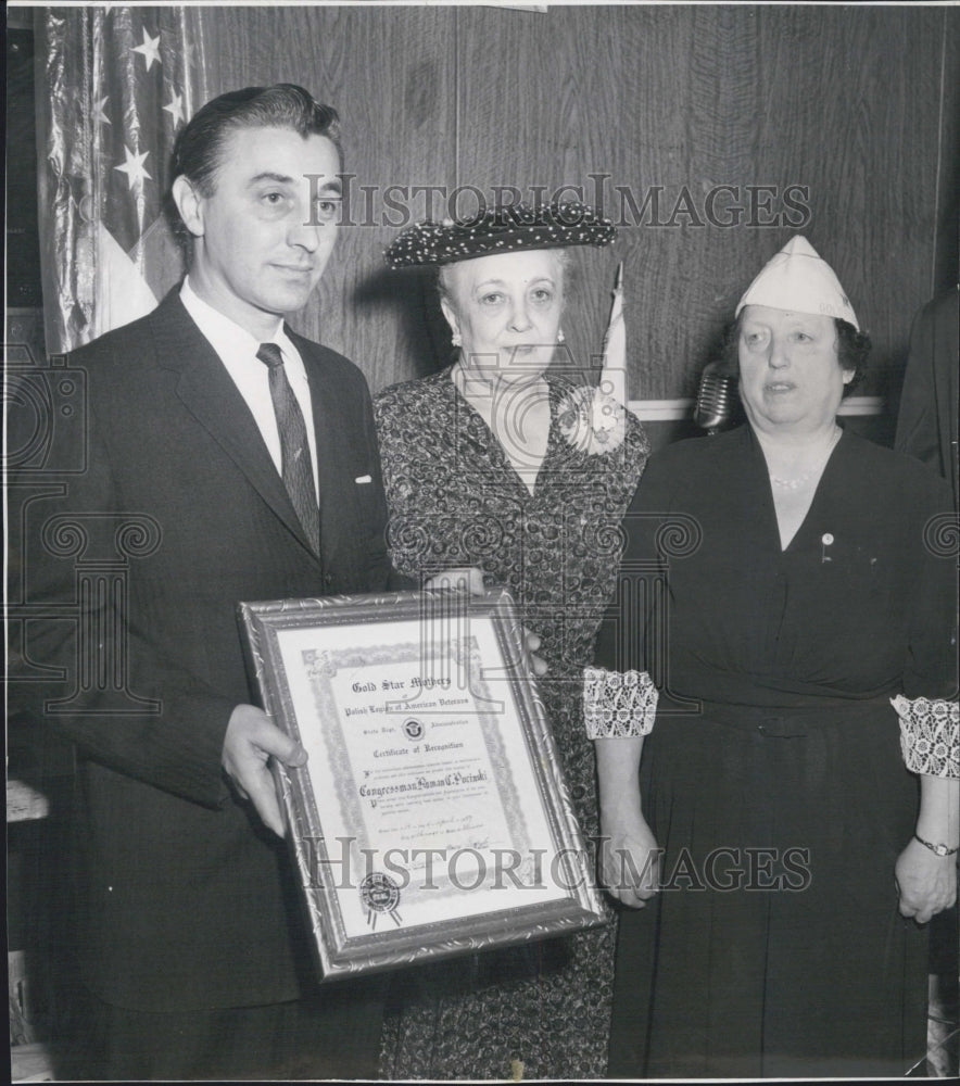 1959 Press Photo Congressman Roman Pucinski Gold Star Mothers Mary Przybylo - Historic Images