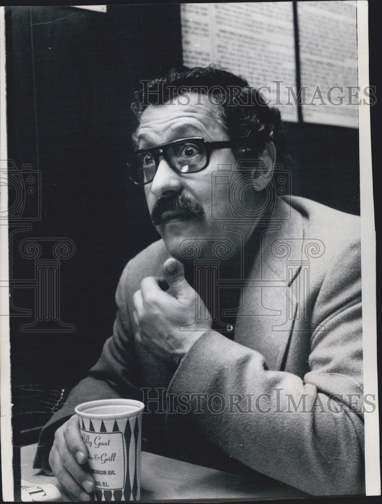 1974 Mike Nussbaum Director of "Loot" - Historic Images