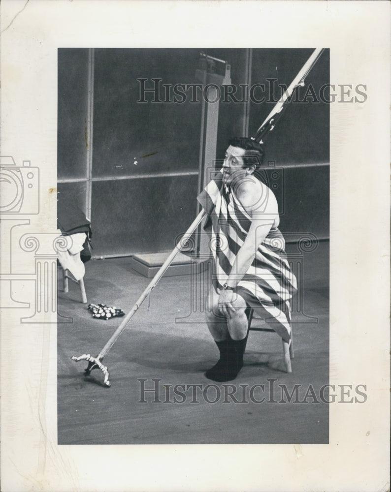 1974 Mike Nussbaum/Actor/Director - Historic Images