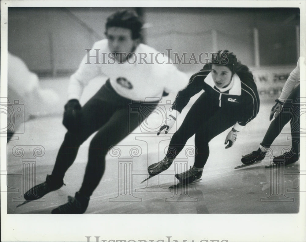 1982 Press Photo Northbrook Speedskating Club Lydia Stephens Training - Historic Images