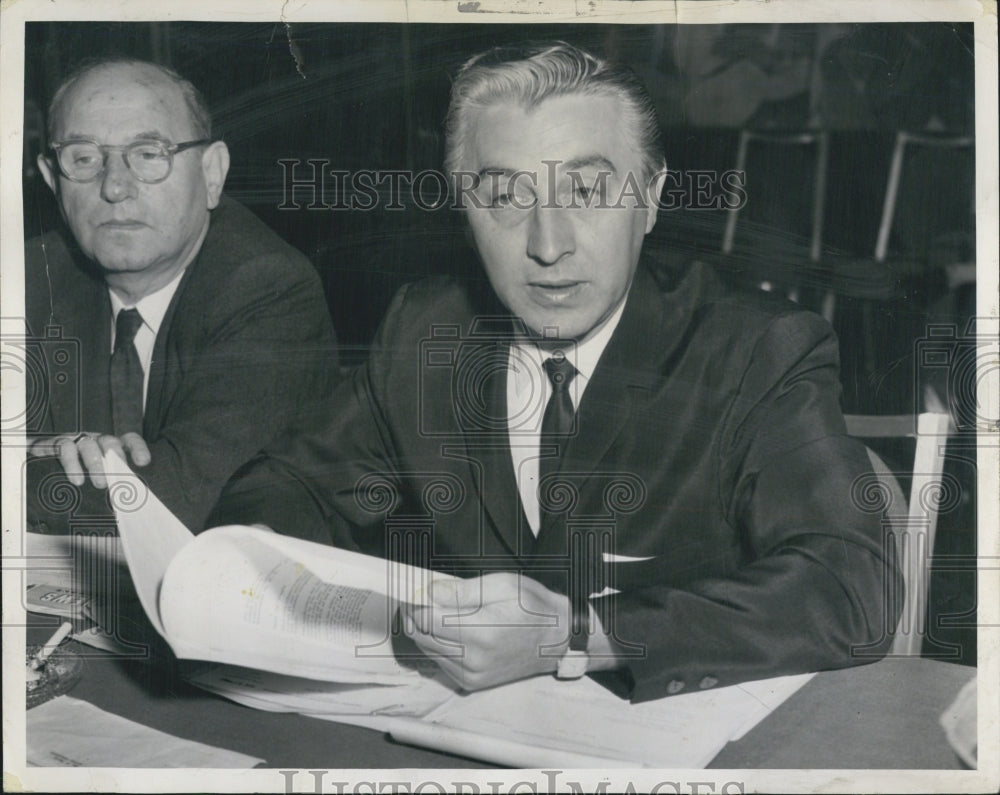 1962 Congressman Roman Pucinski Illinois Press Conference WGES Radio - Historic Images