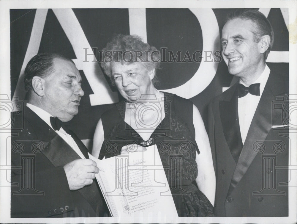 1953 Mrs Roosevelt receiving An Outstanding Citizen of the free world - Historic Images