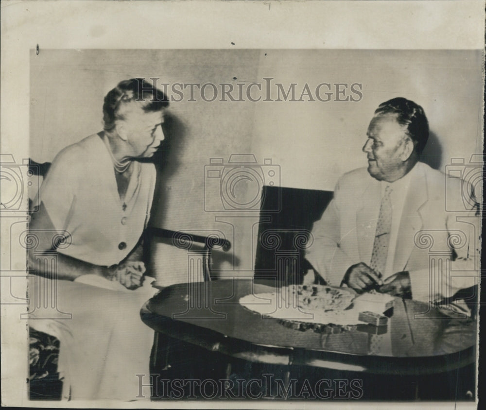 1968 Press Photo Mrs. Eleanor Roosevelt with Yugoslav President Tito - RSG04405 - Historic Images