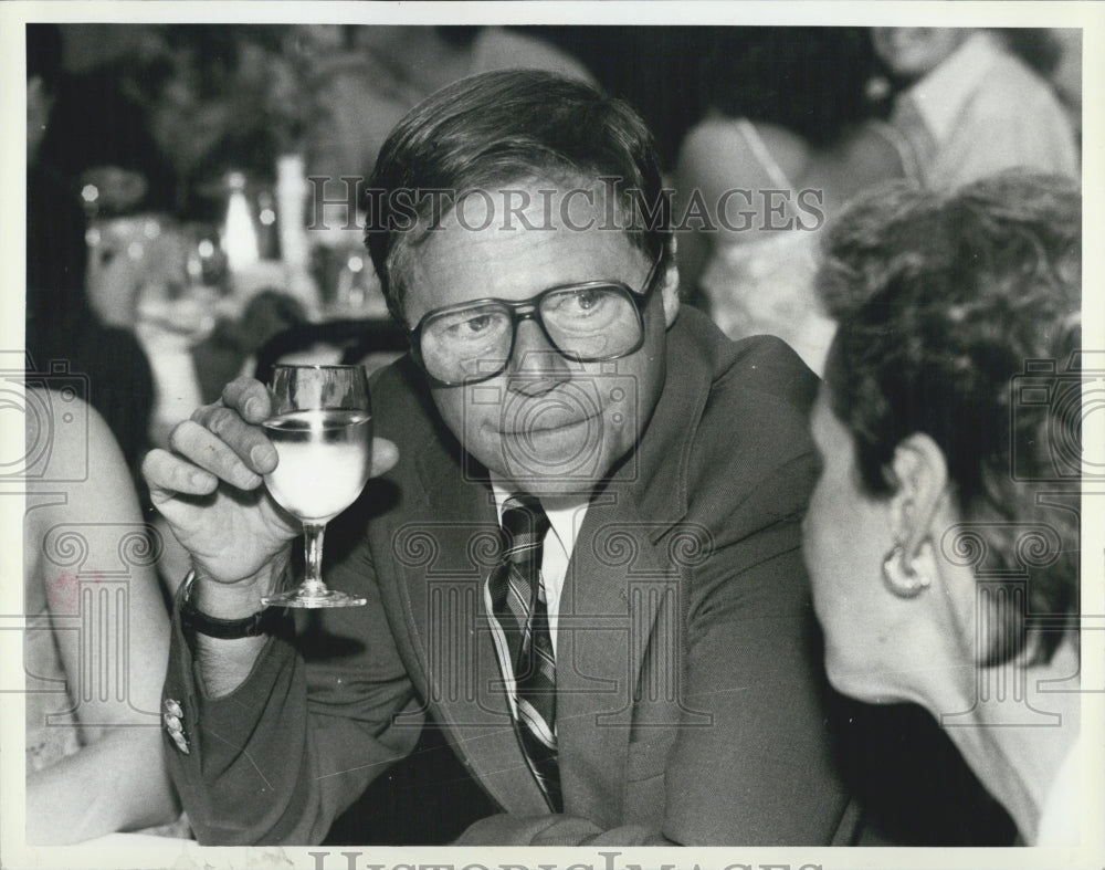 1984 Press Photo Board member John Rosenheim Chicago City Ballet - Historic Images