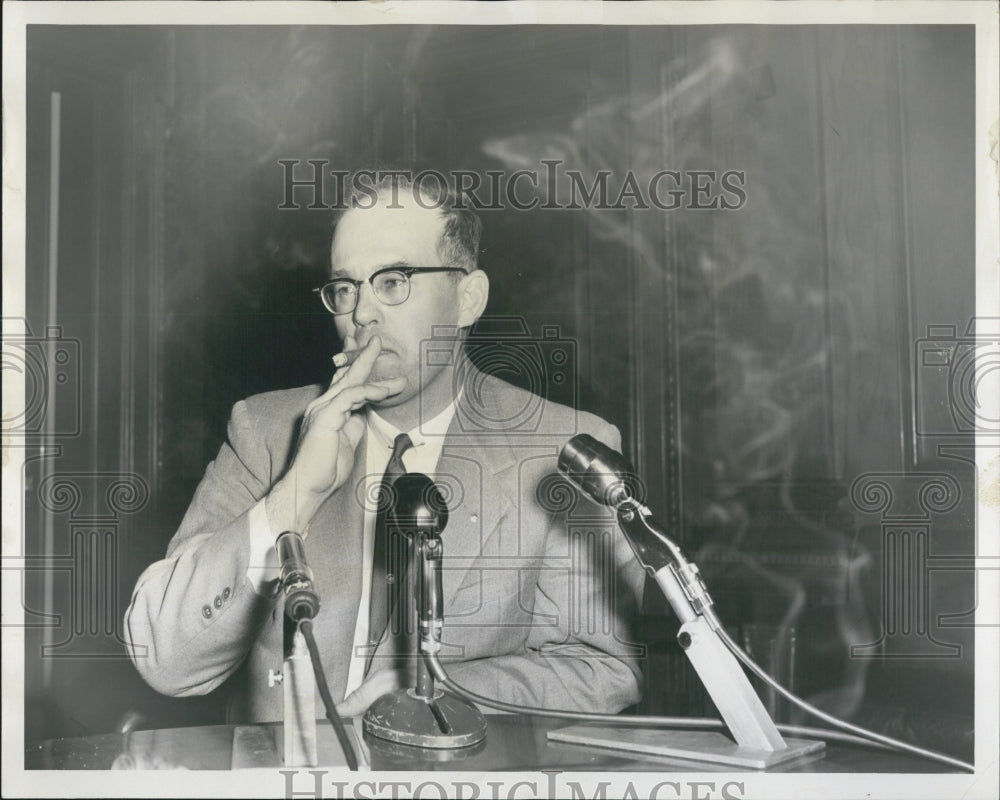 1959 Press Photo Stanley Yankus Poultry Farmer In Gov&#39;t Trouble Moves to Austral - Historic Images